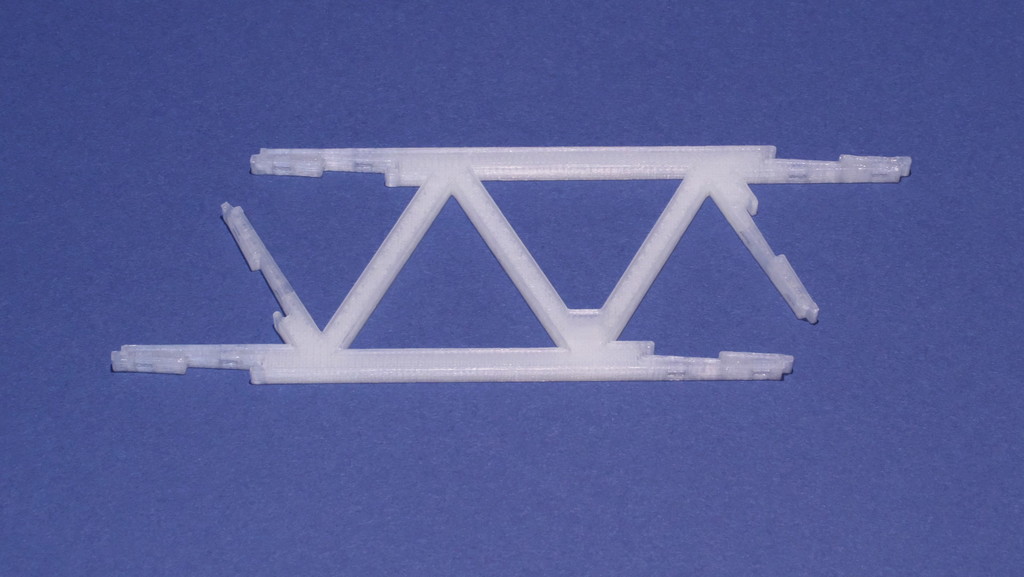 Customizable and extensible truss