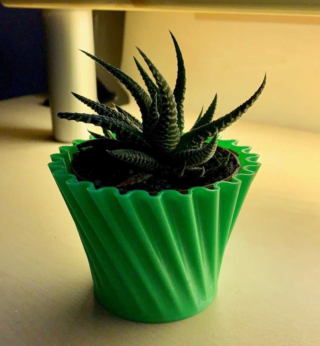 Flower Pot - Wave Design - VASE MODE