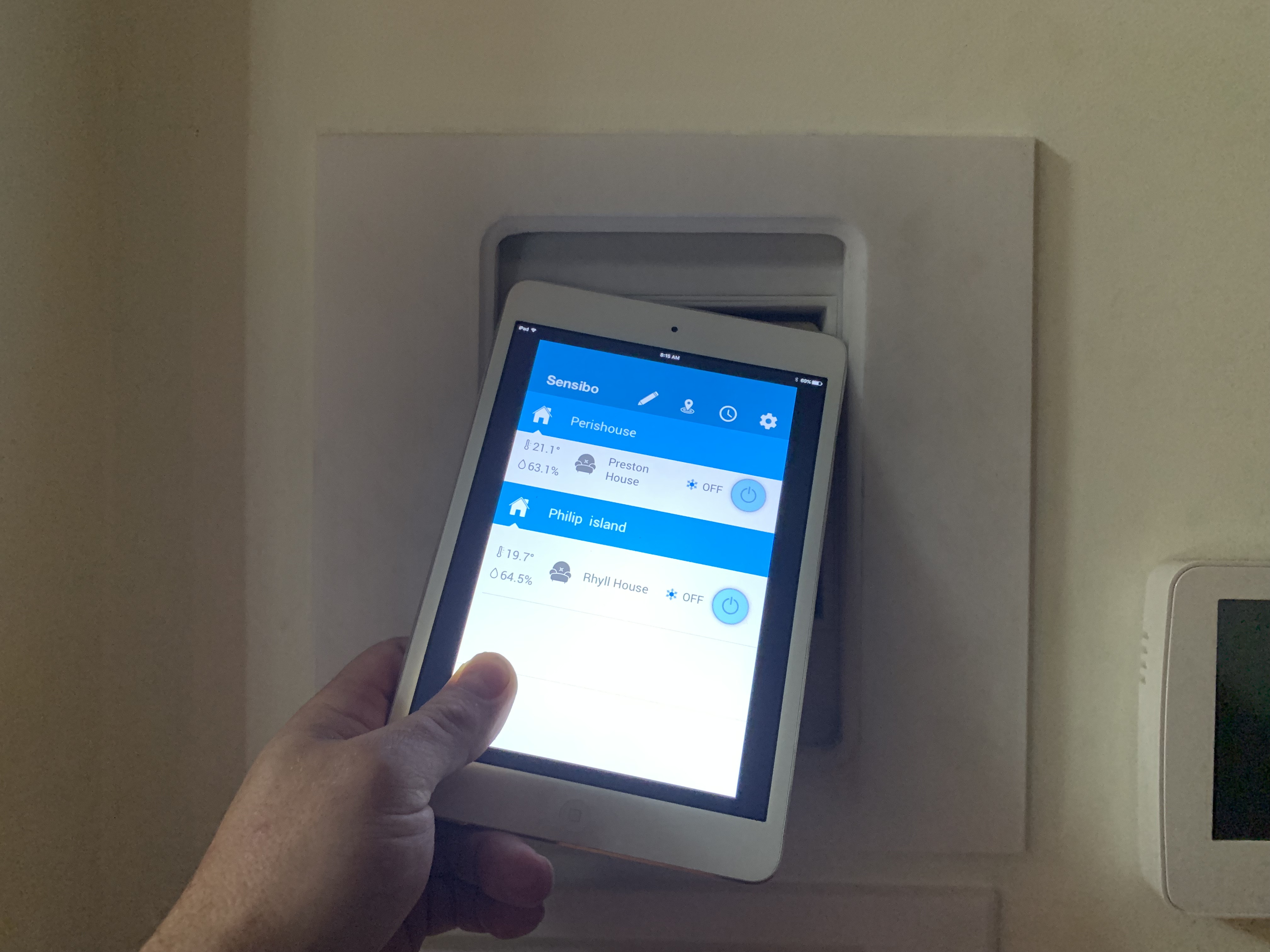 iPad mini wall mount slider