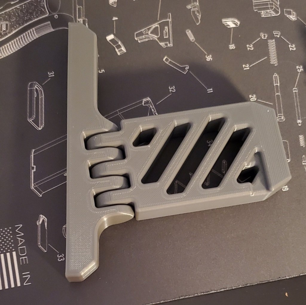 AR-15 Wall Mount with Hinge V2 (parts pre-assembled)