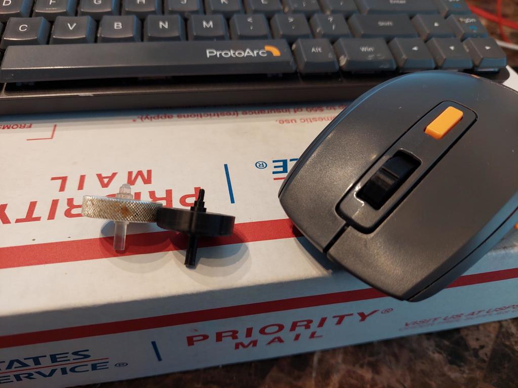 ProtoArc KM201 Mouse Wheel