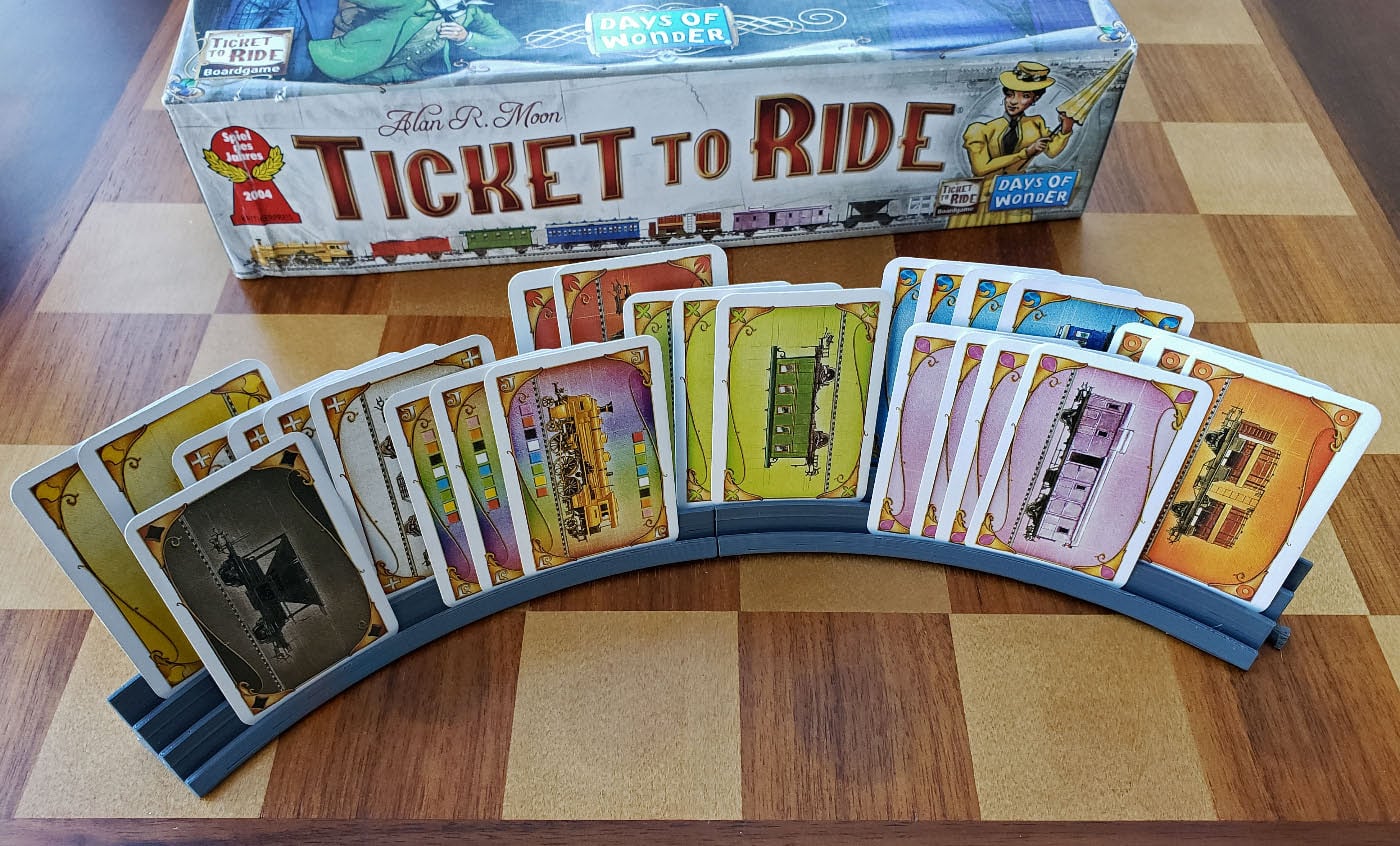 Curved Modular Card Holder