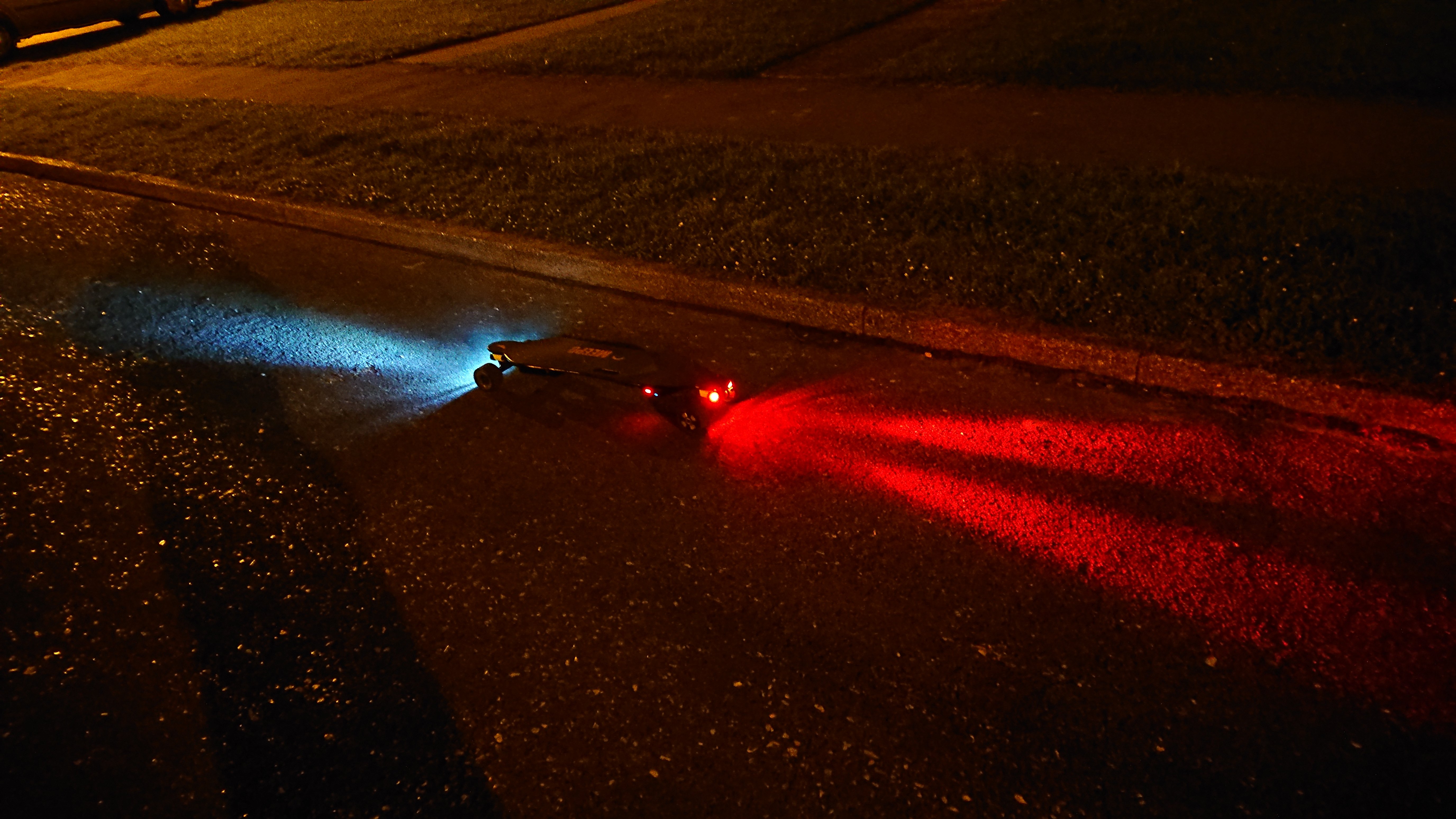 Longboard light mounts
