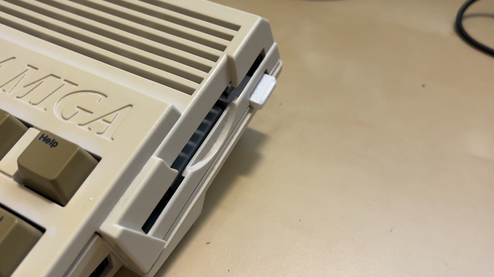 Samsung SFD321 Eject button for Amiga 600