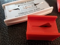Double 8mm Film Slitter Splitter by PublicUniverse - Thingiverse