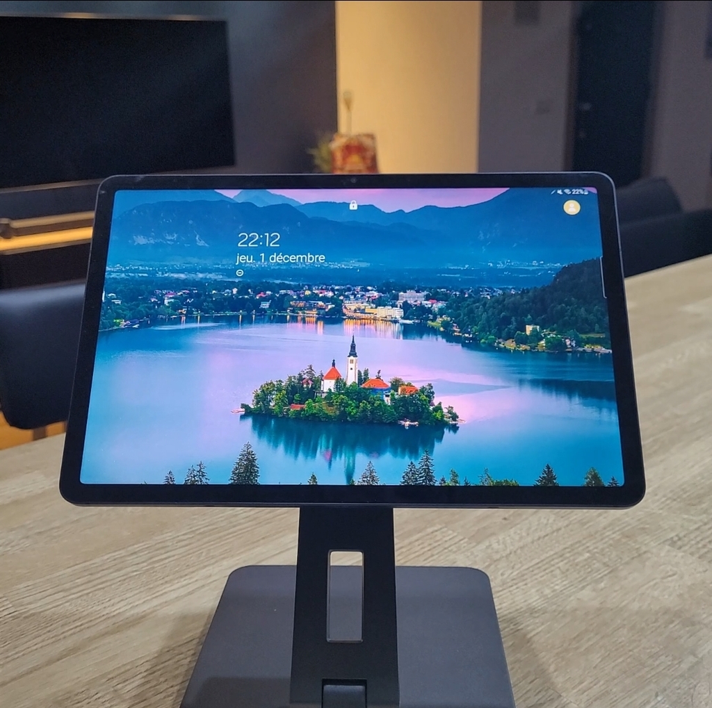 Galaxy tab S8 Magnetic stand