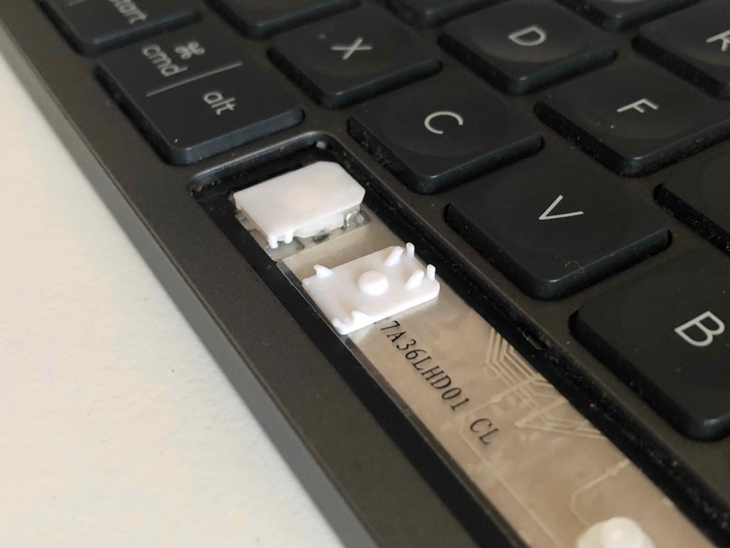 Logitech MX Keys keycap clip pad
