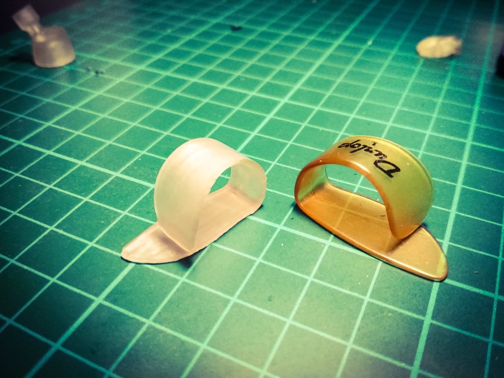 3D Printed Thumb Pick