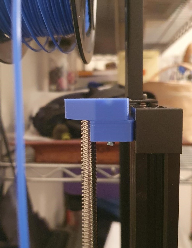 Adjustable z-axis support