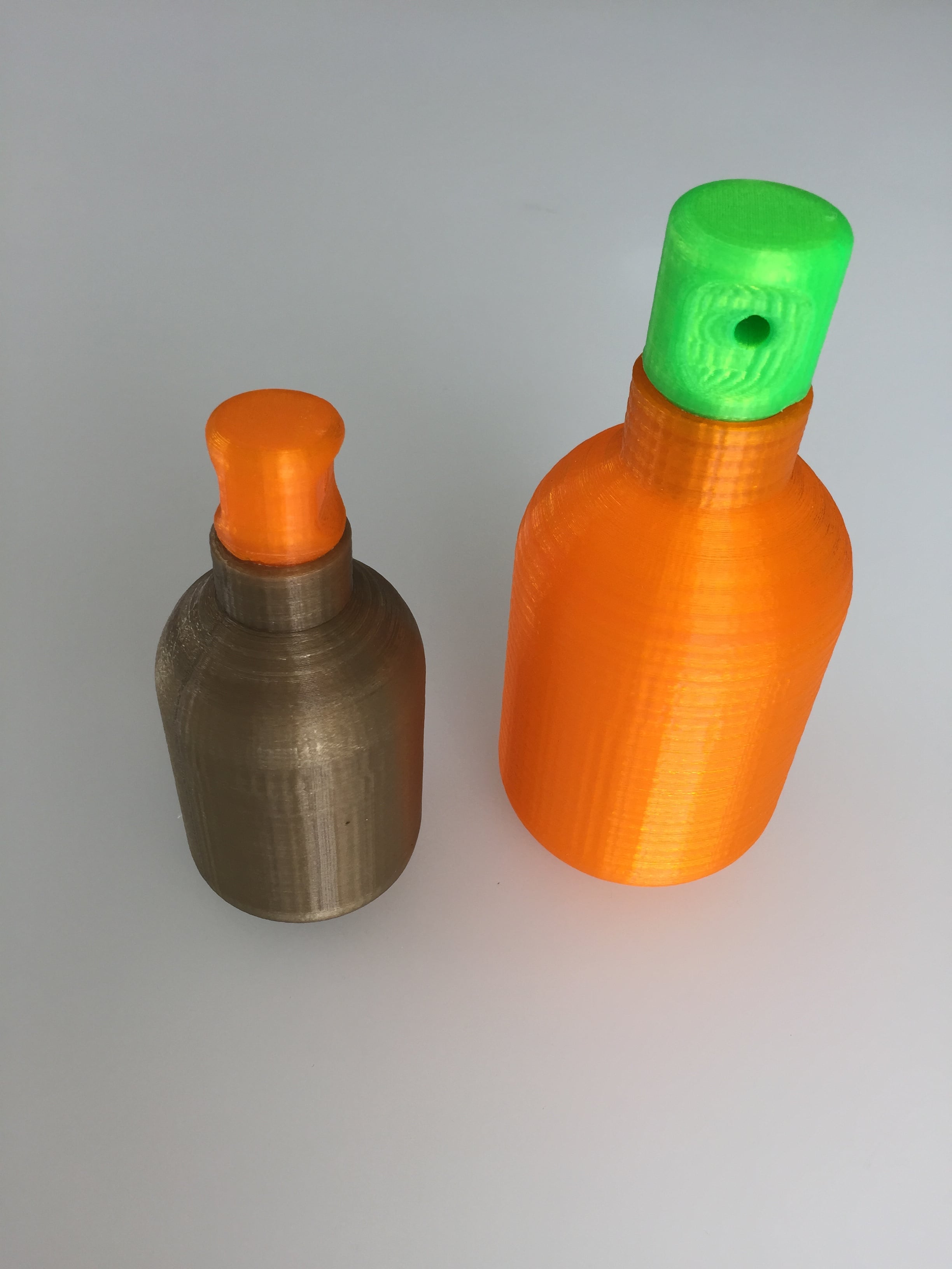SIMPLE SCREW TOP CONTAINER
