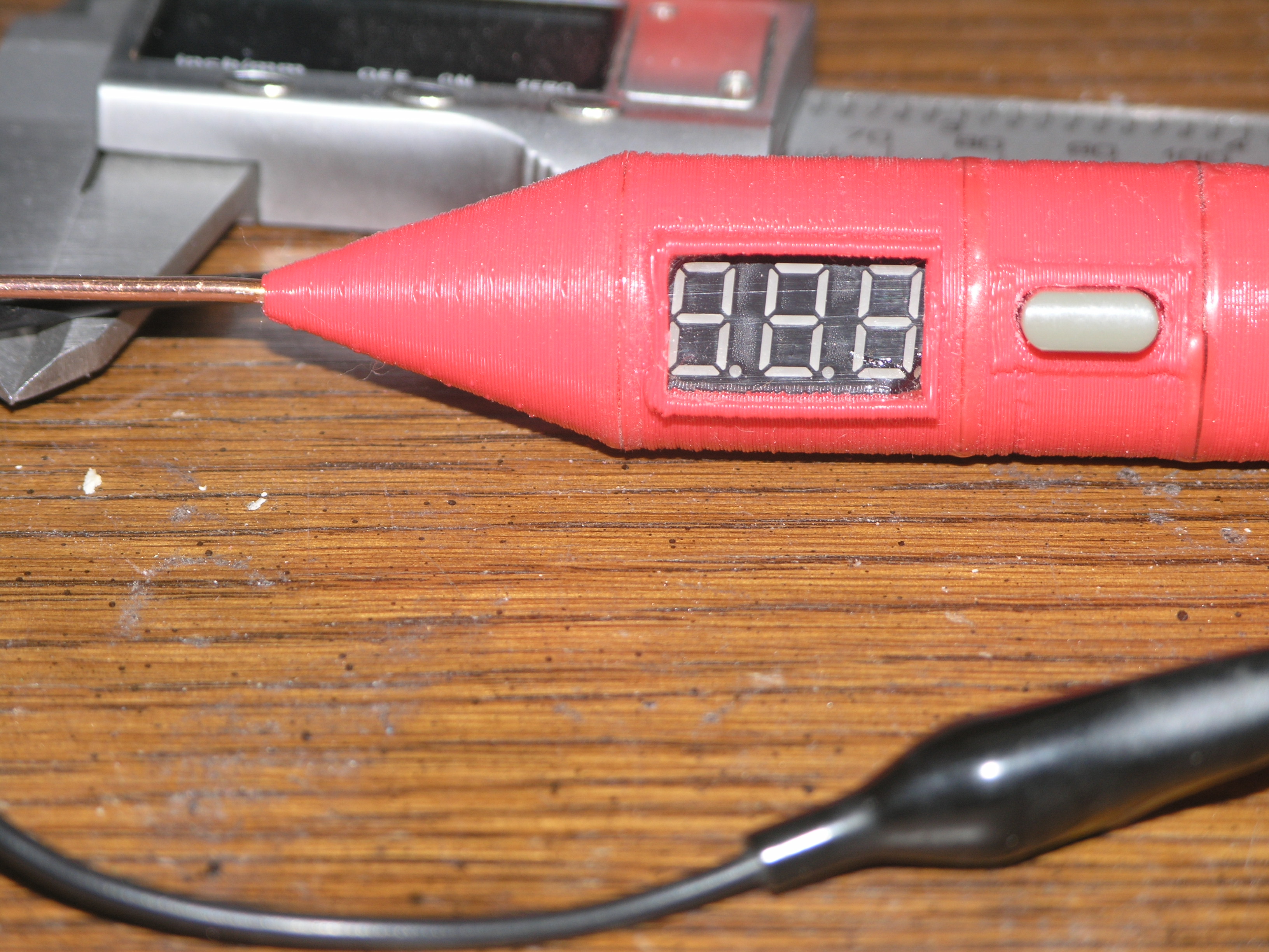 Digital Volt Meter / Probe