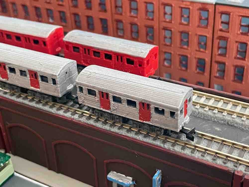 Metro Train 1 - A-car (for Rokuhan Shorty) (z-scale)