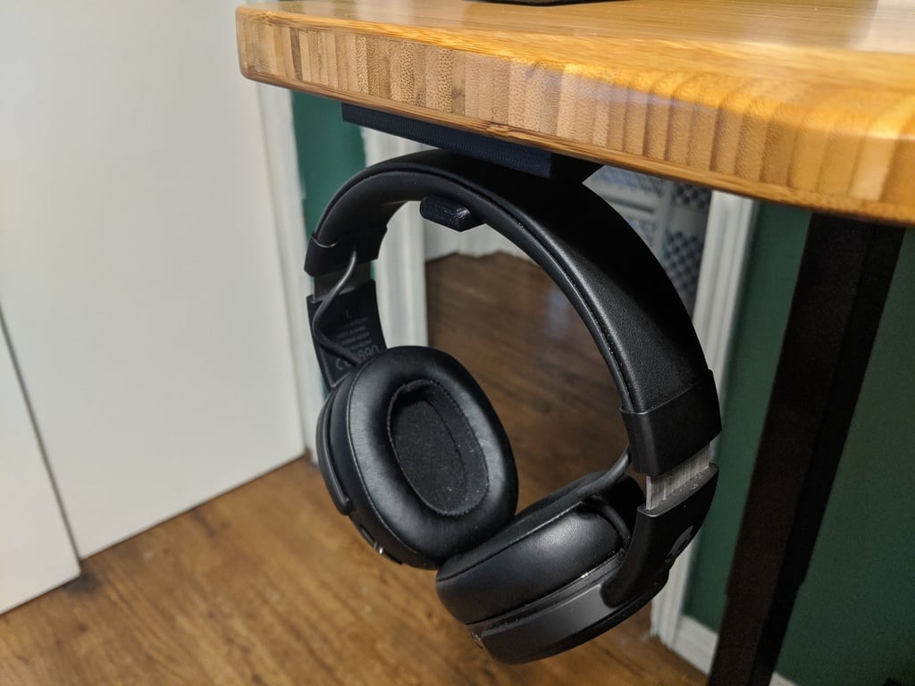 Uplift Desk Headphone Hanger