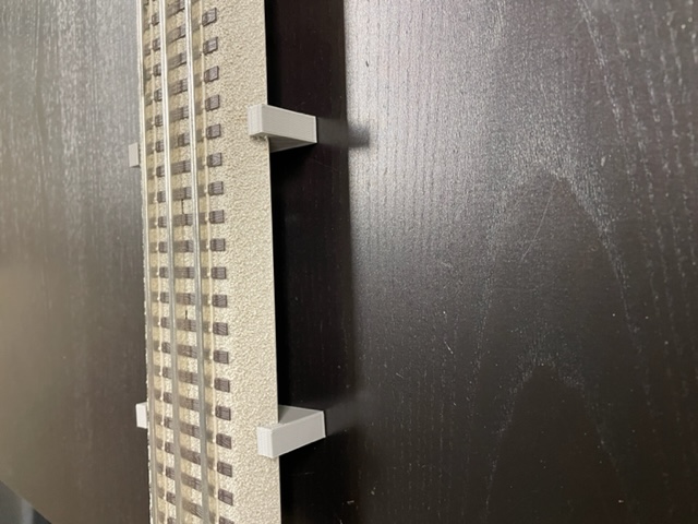 Lionel Track Risers