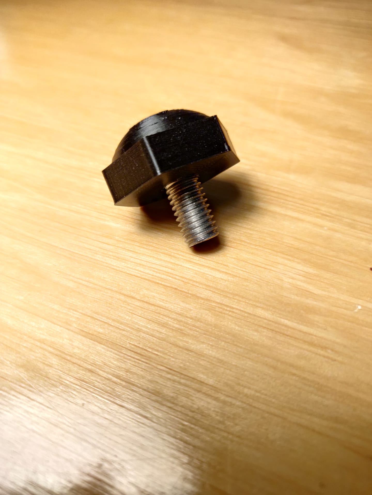 M8 bolt table foot