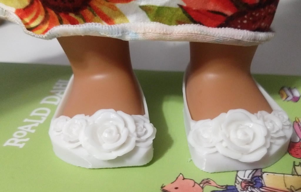 American Girl Doll Shoe - Slipper with Roses