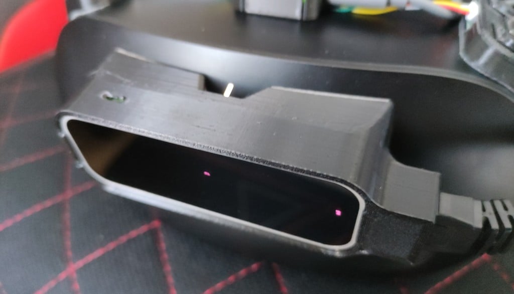 Leap Motion holder for HP Reverb G2 and cable managment