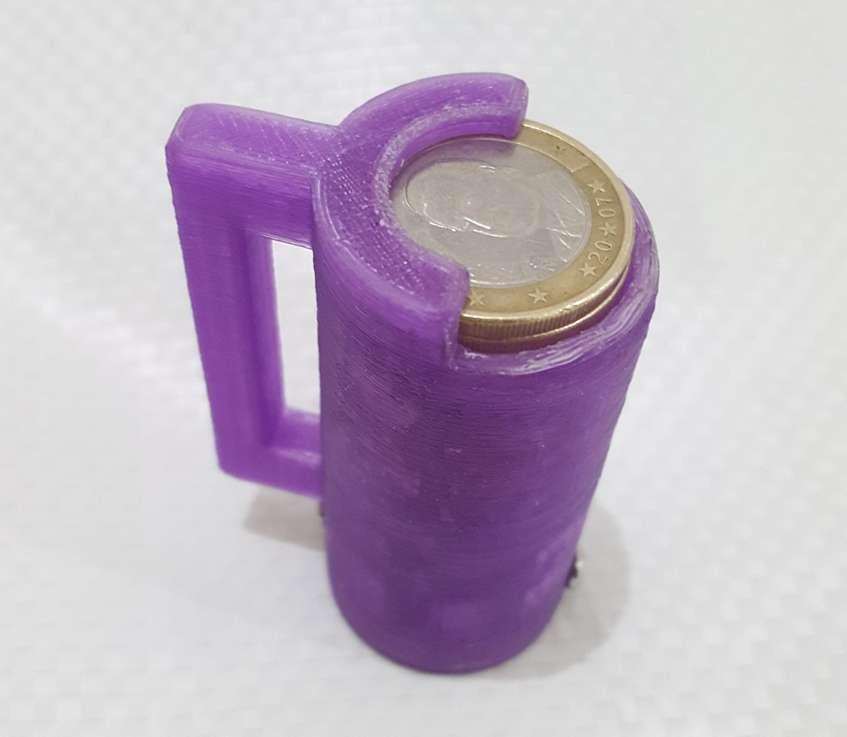 Customizable OpenSCAD coin dispenser
