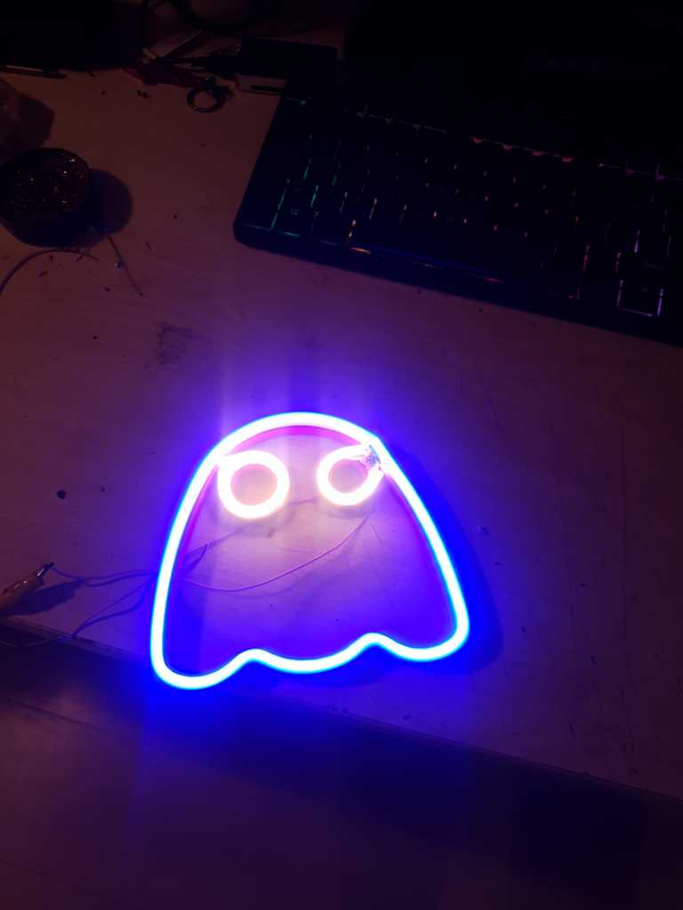 Pacman Ghost Neon Led