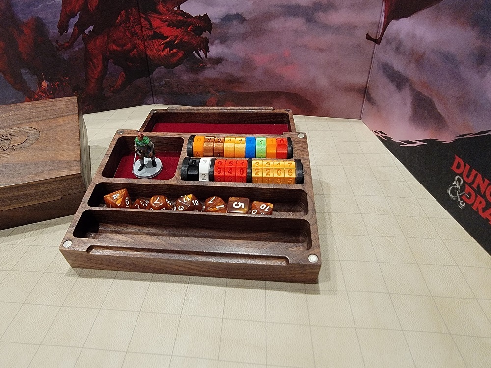Noble DnD Box with Counters