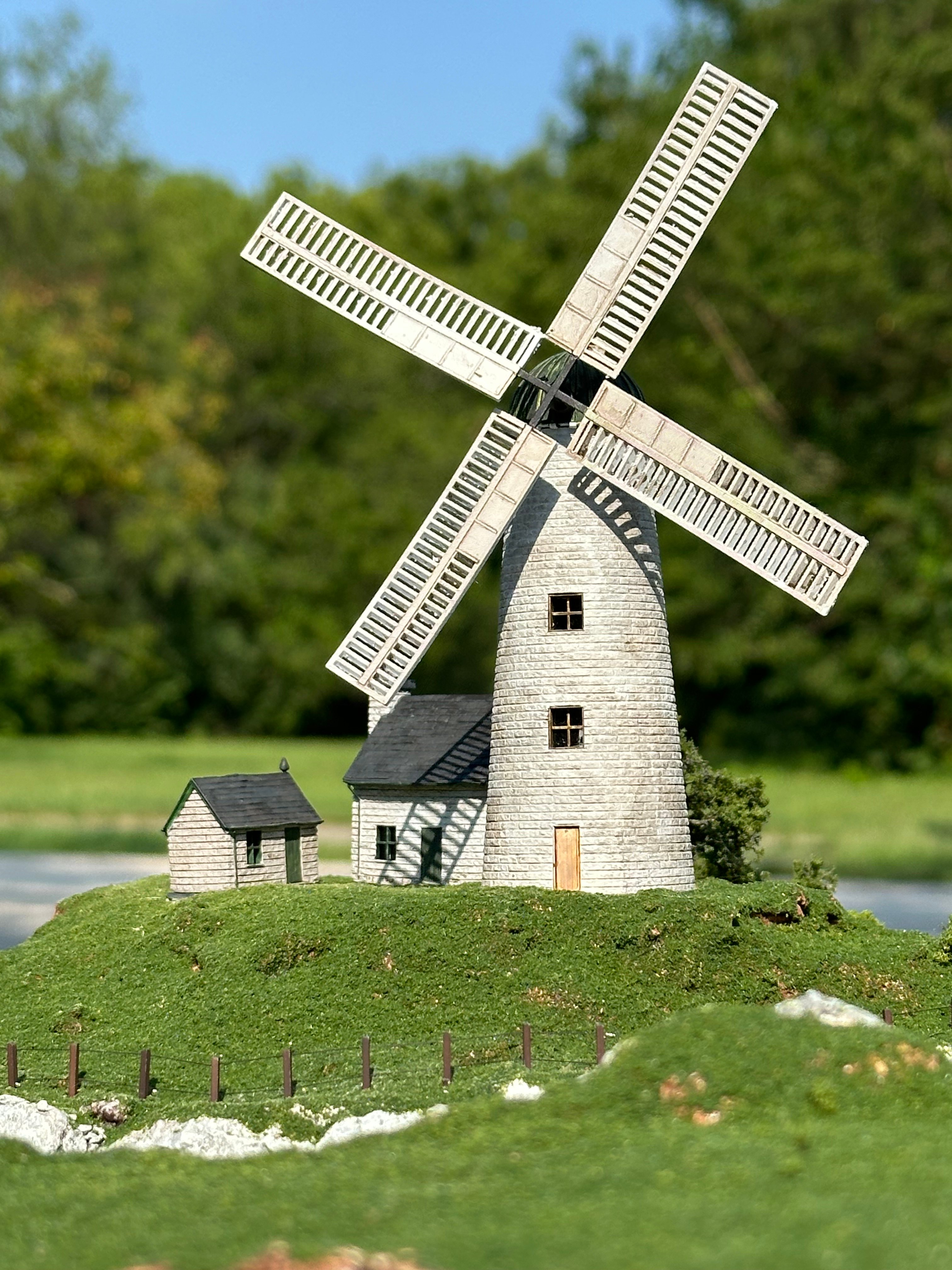N Scale Tower Windmill