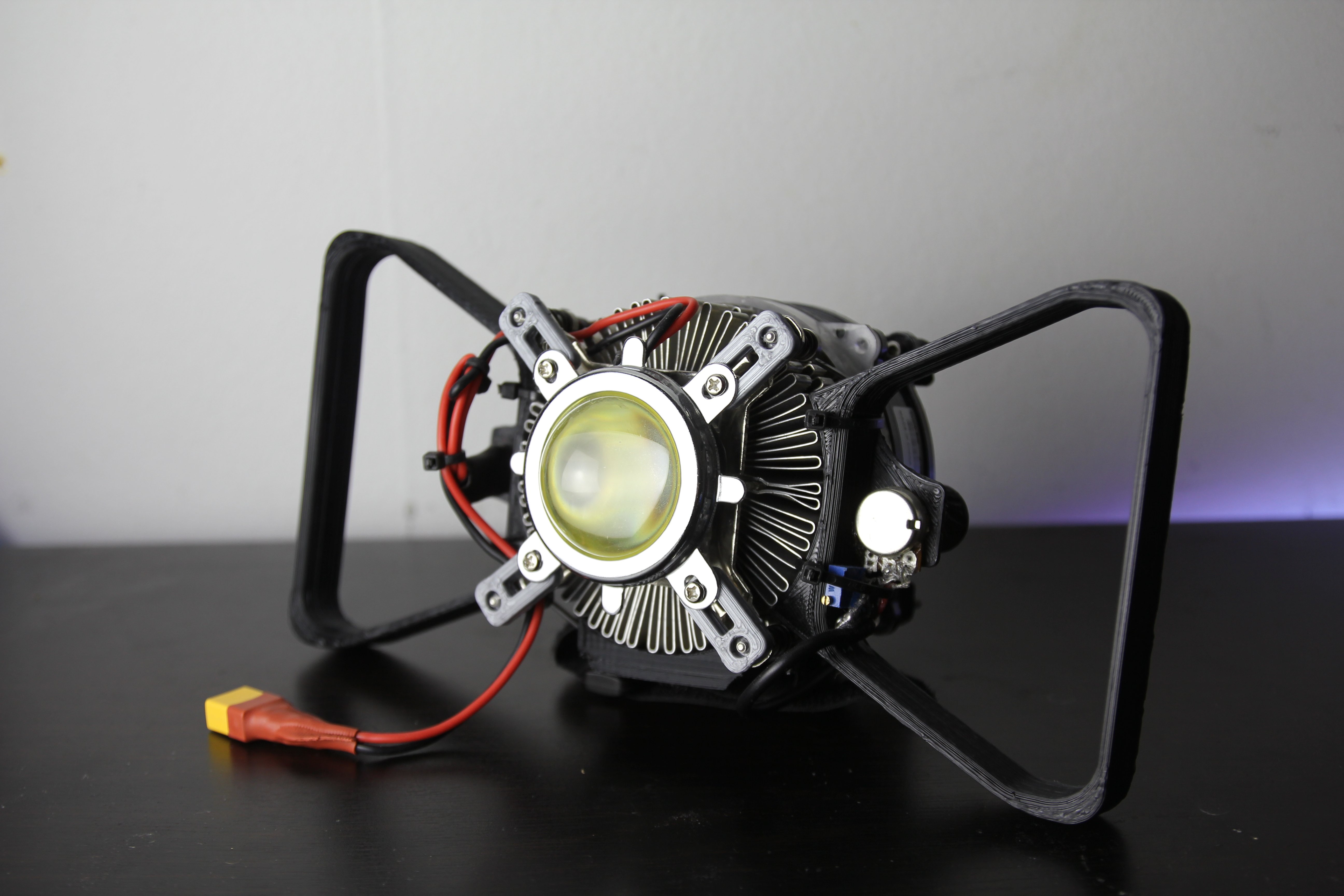 Compact 100w led flashlight