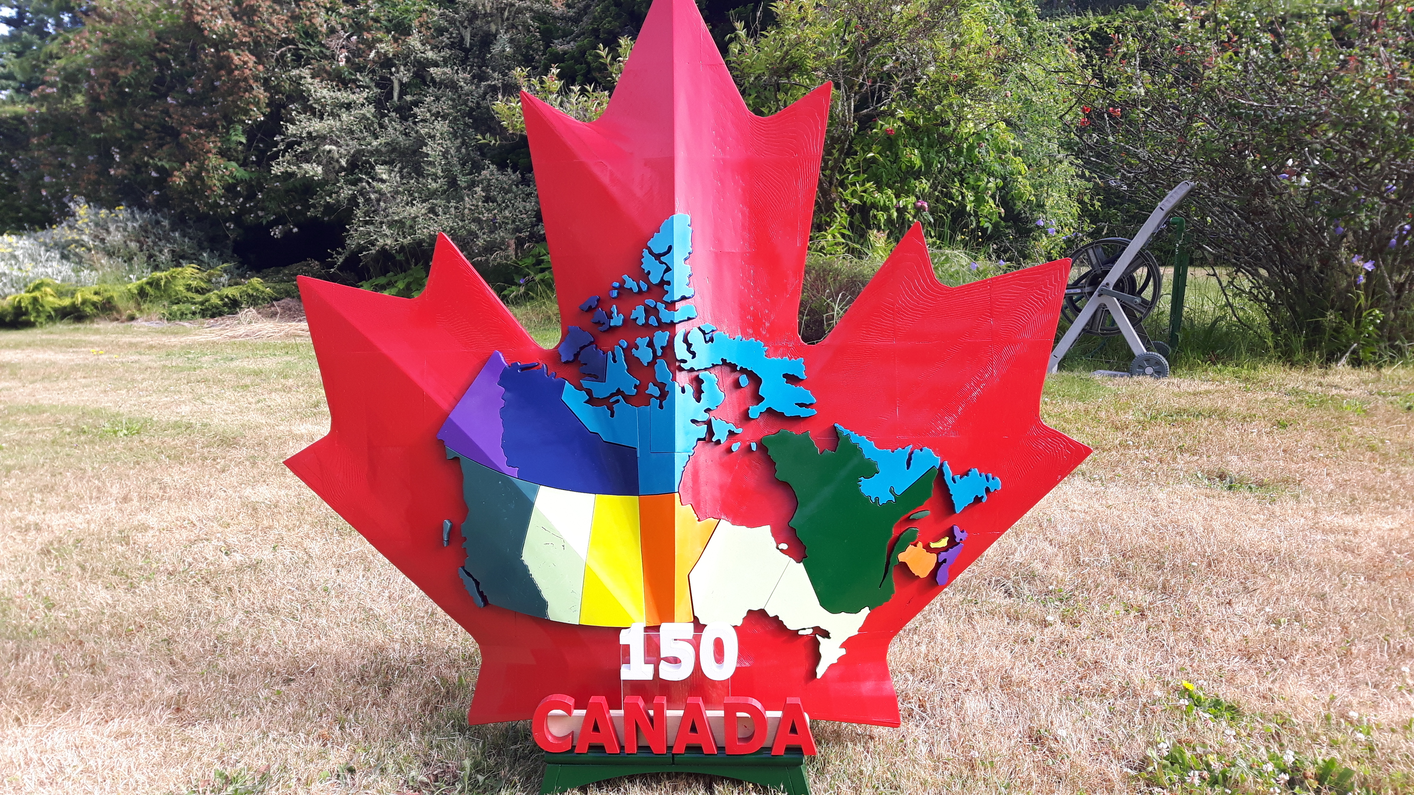 Maple Leaf with Provinces