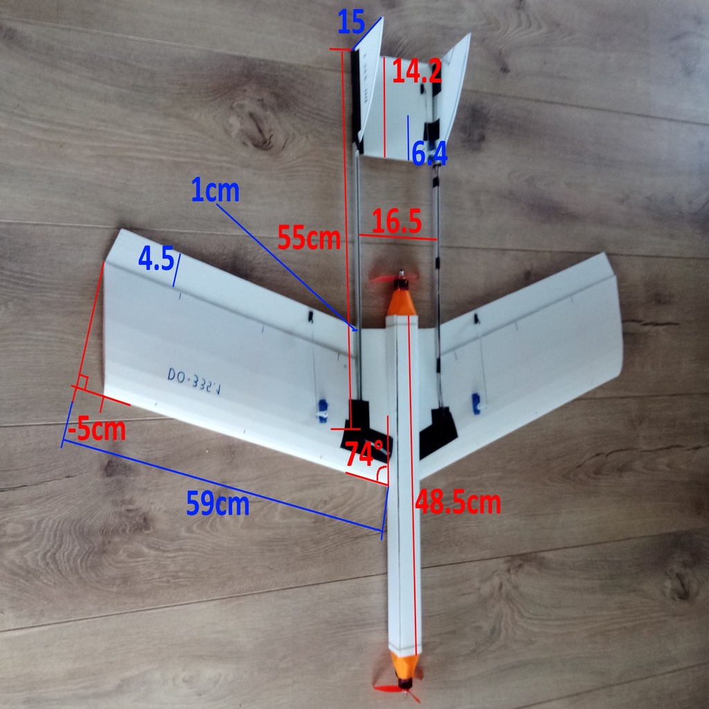 RC plane . made in Fluted plastic sheets . 3D print parts ( inspired by the DO 335 ) twin engine in ligne