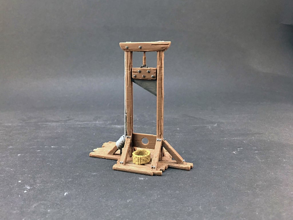Guillotine for 28mm miniatures gaming