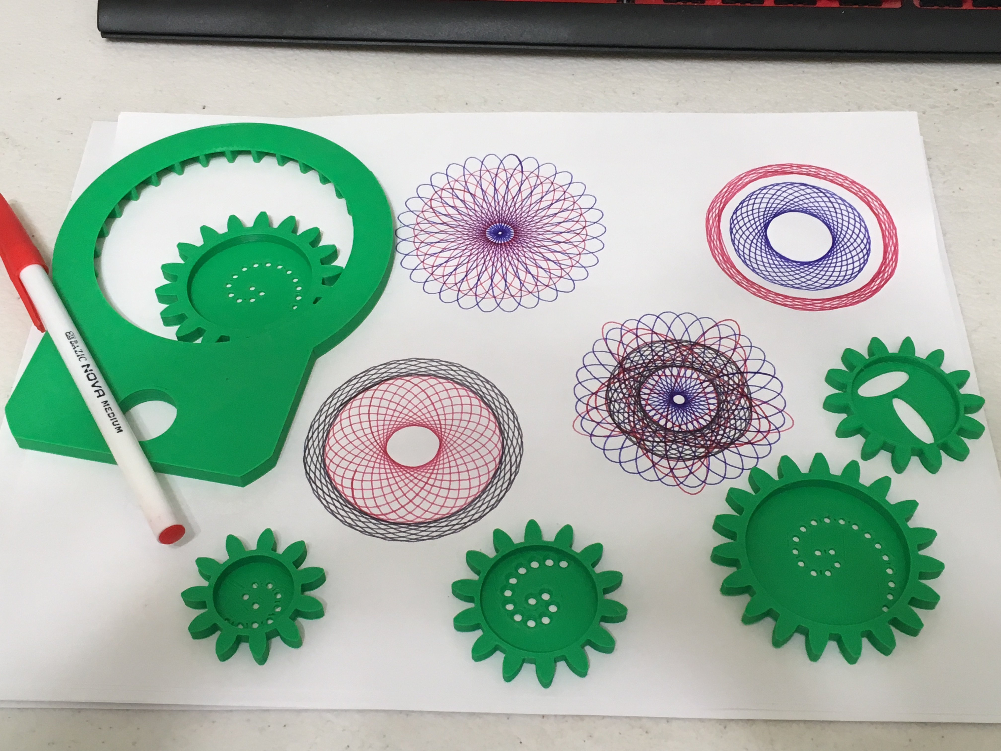 Spirograph (Ethan Makes remix)