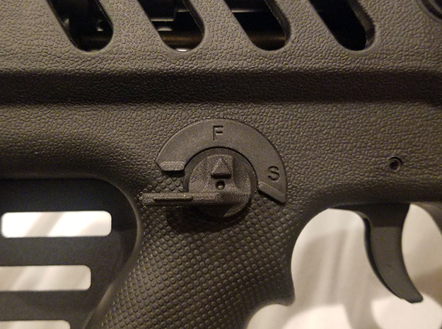 Tavor right side safety paddle