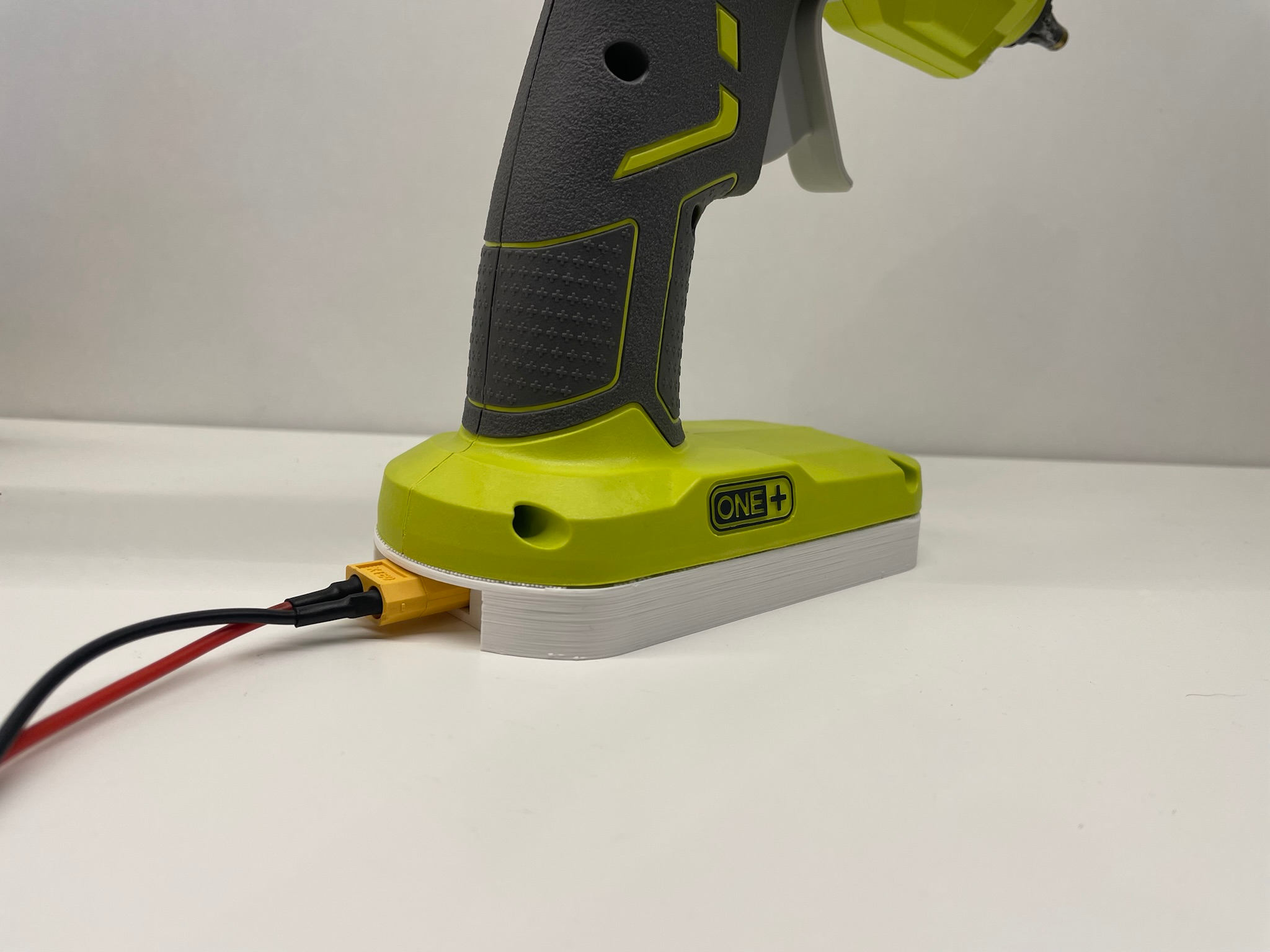 Ryobi XT60 Adapter Plate for use with any batterypack