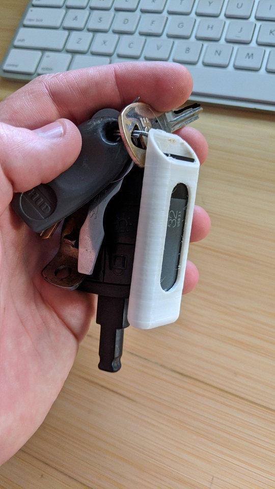 Samsung USB-C Keychain Holder