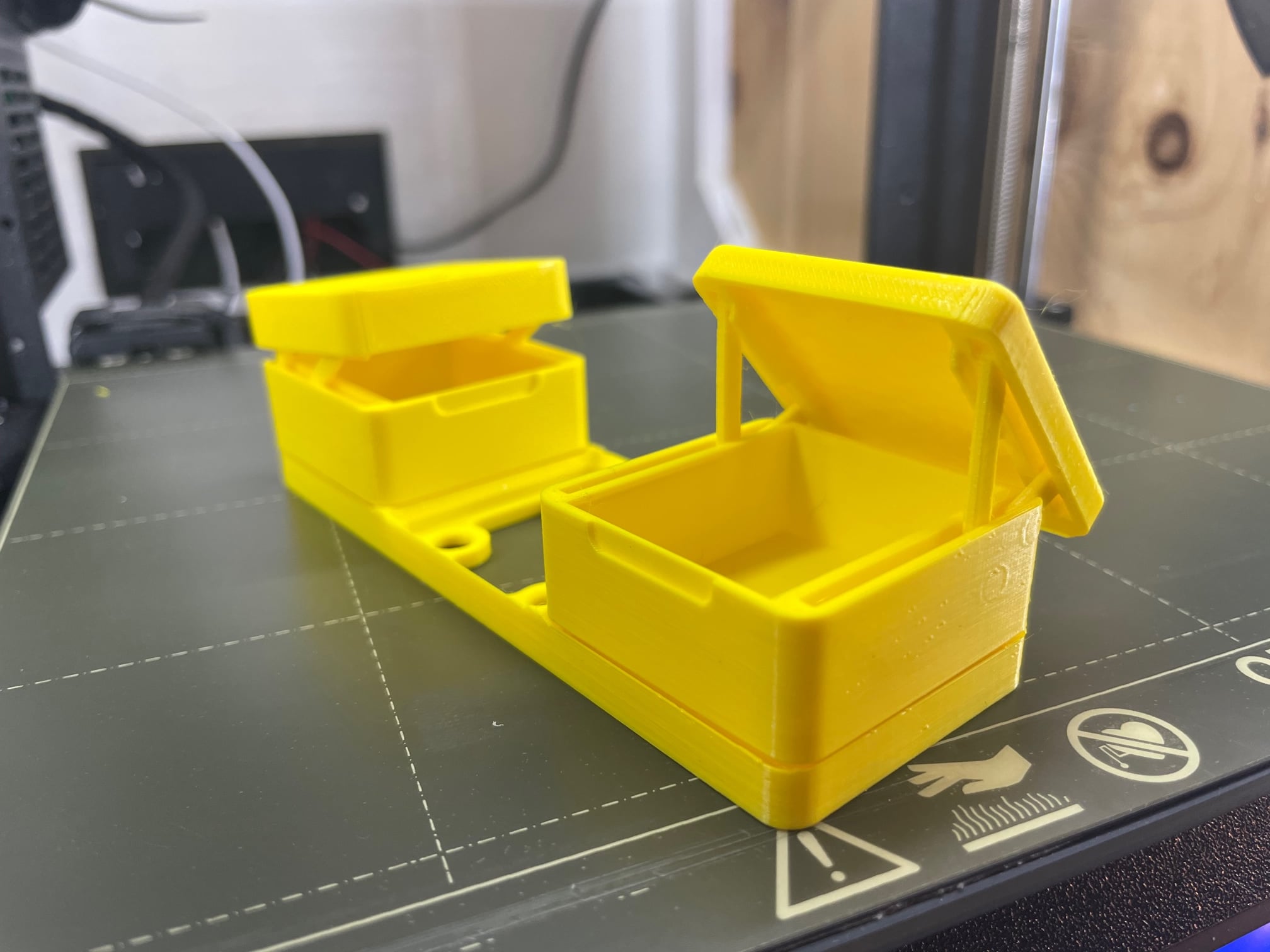 Gridfinity Linkage Lid Box (Print in Place)