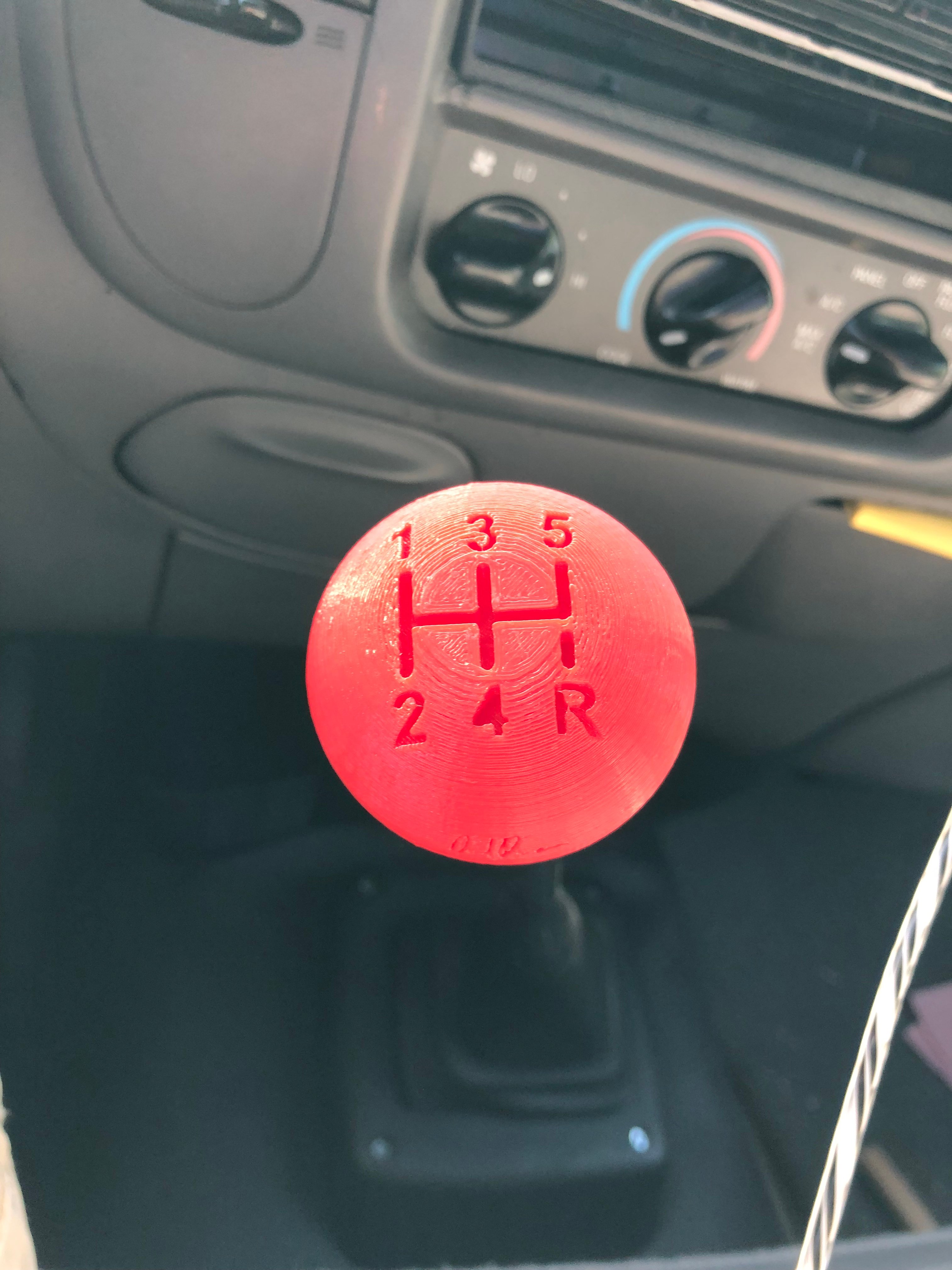 Simple Gear Shift Knob (5&R)