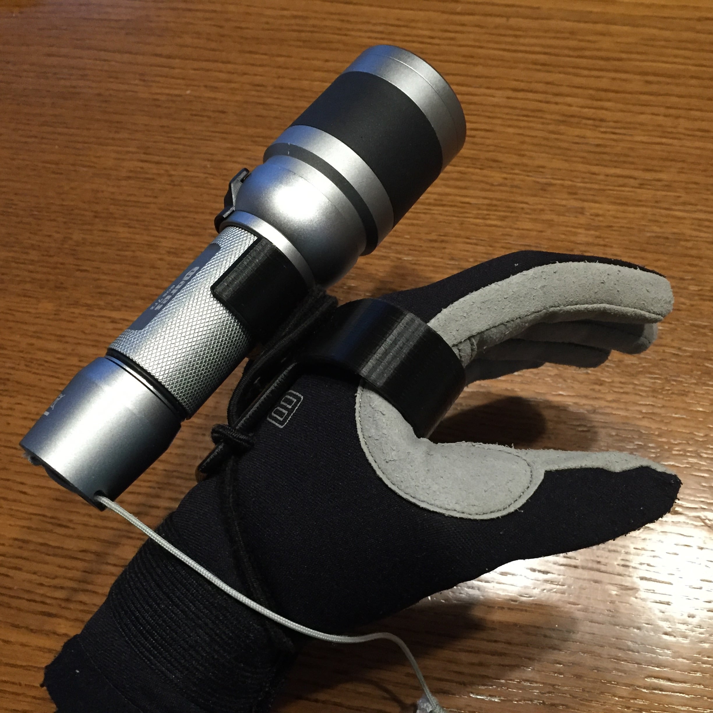 Dive torch handle (MARES EOS 7 RZ)