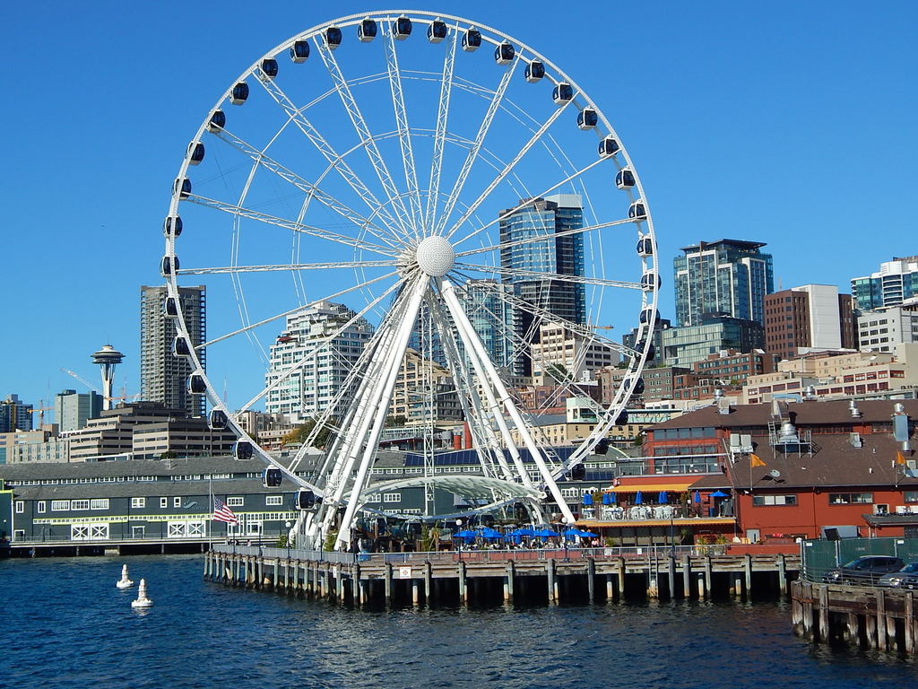 Seattle Great Wheel Gondola