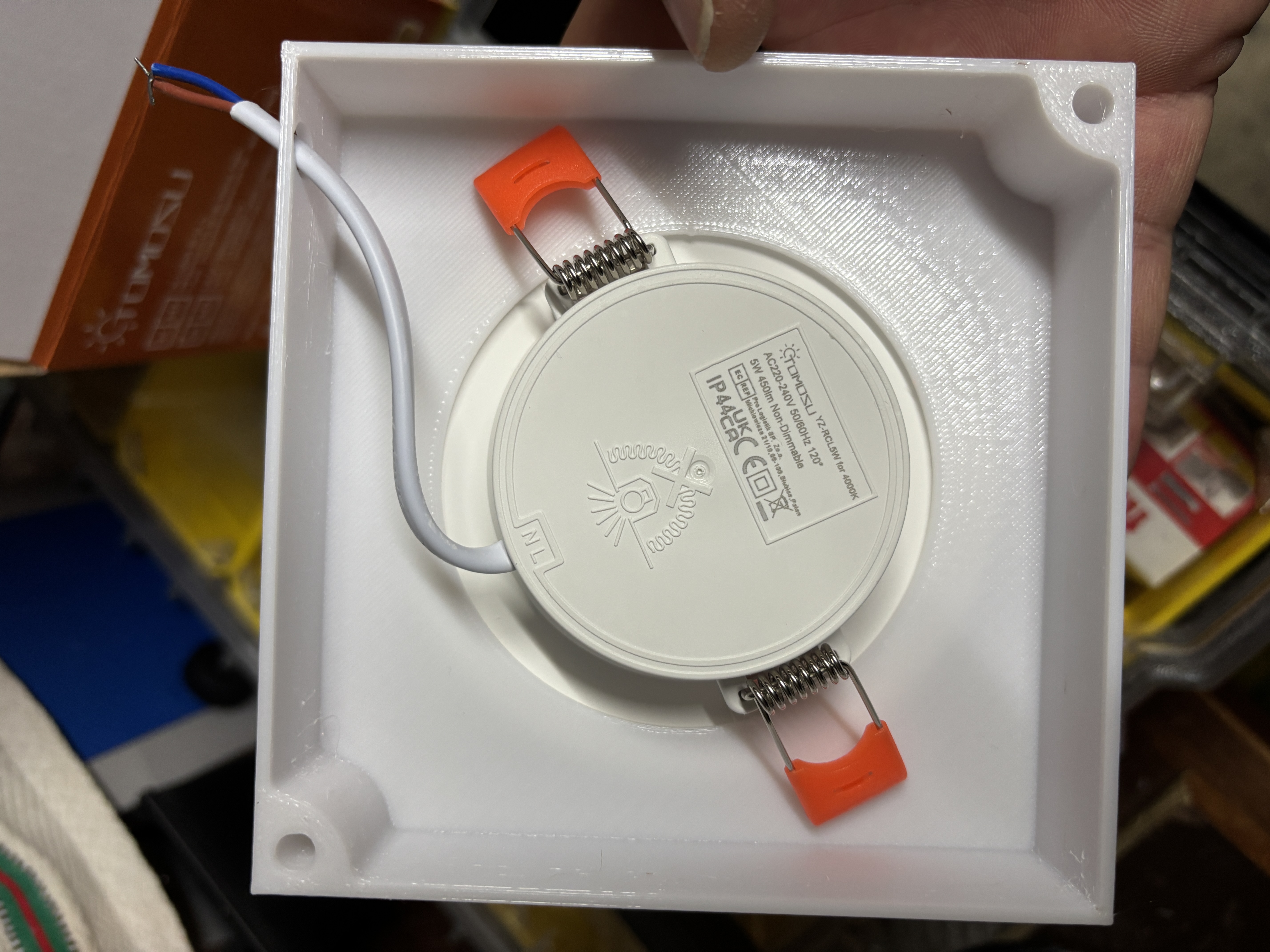 Boitier spot led en saillie / surface mounted spotled housing