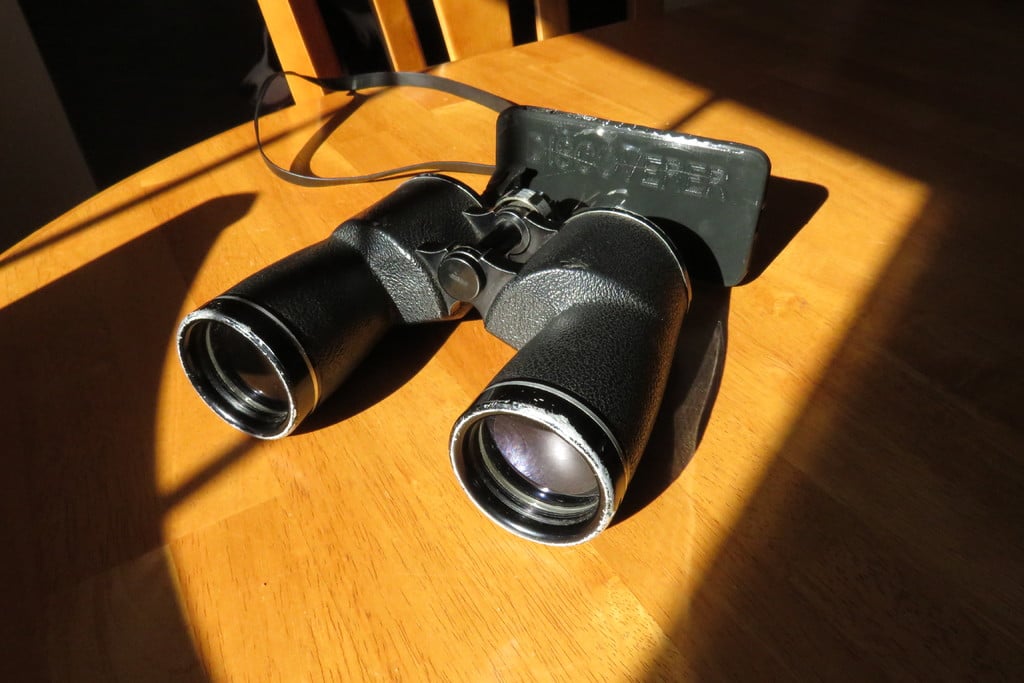iPhone SE 2020 Discoverer Binoculars Adapter