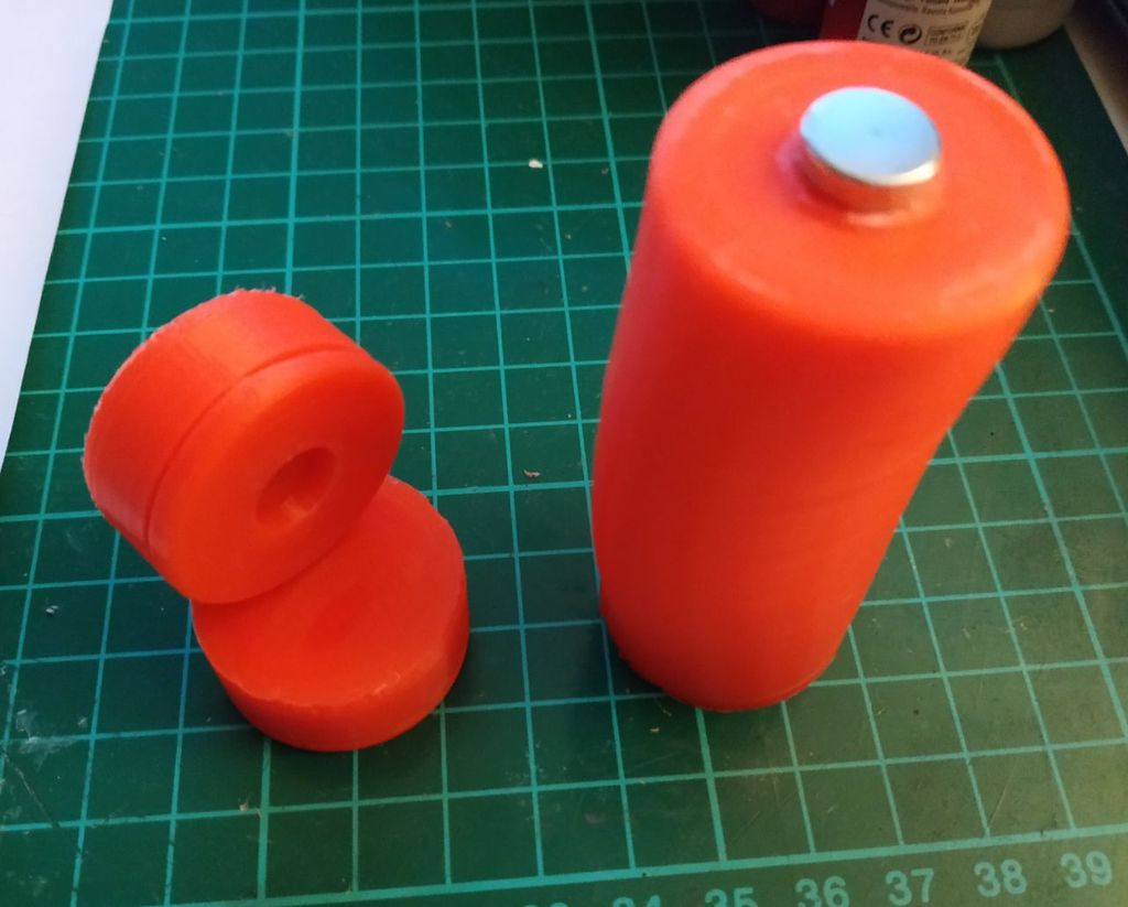 Miniature handle, magnetic adaptation