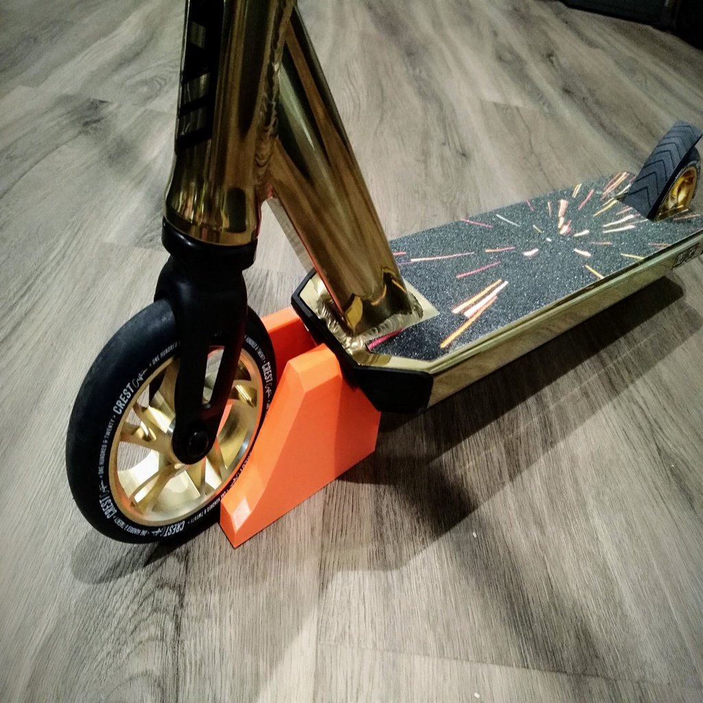 Scooter stand