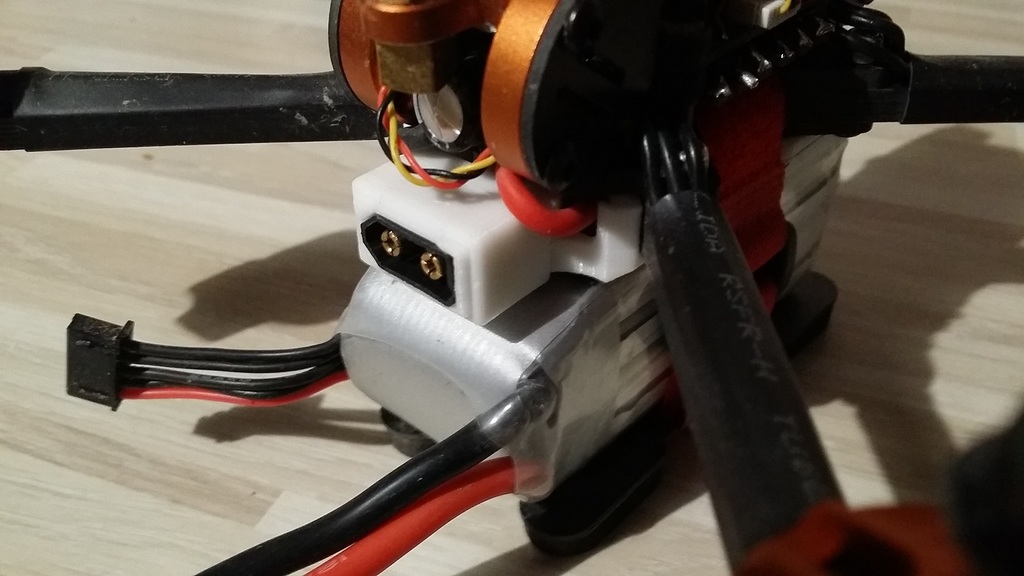 Eachine Tyro 109 battery and XT60 support