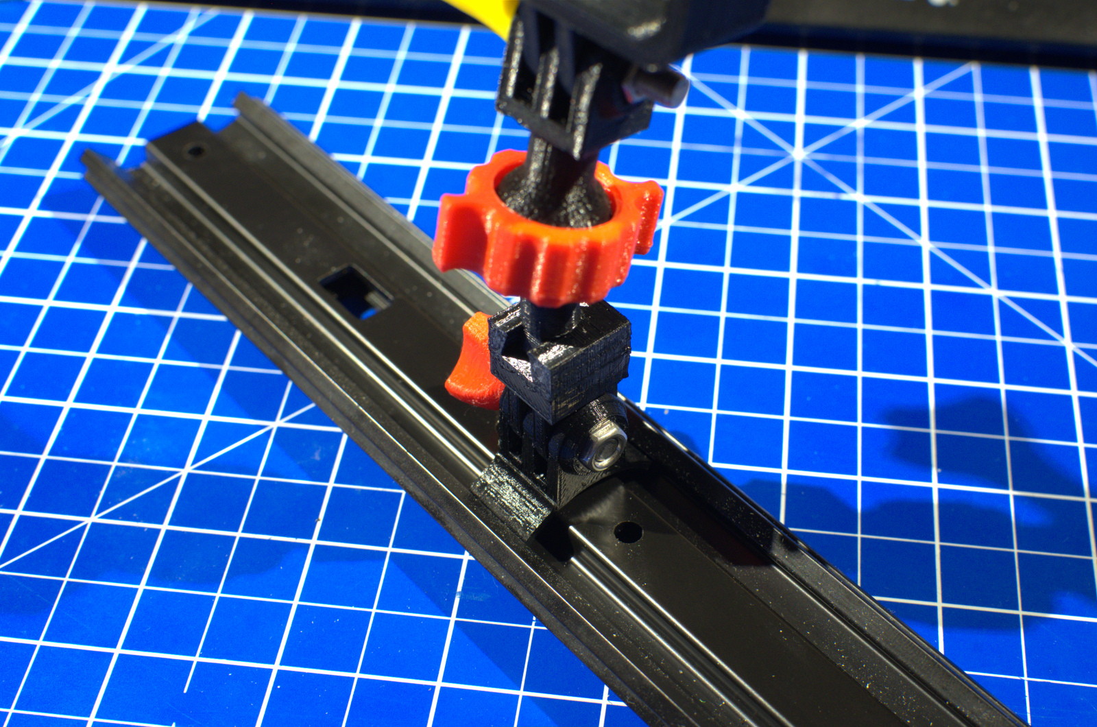 Modular Mount for Trinus Enclosure