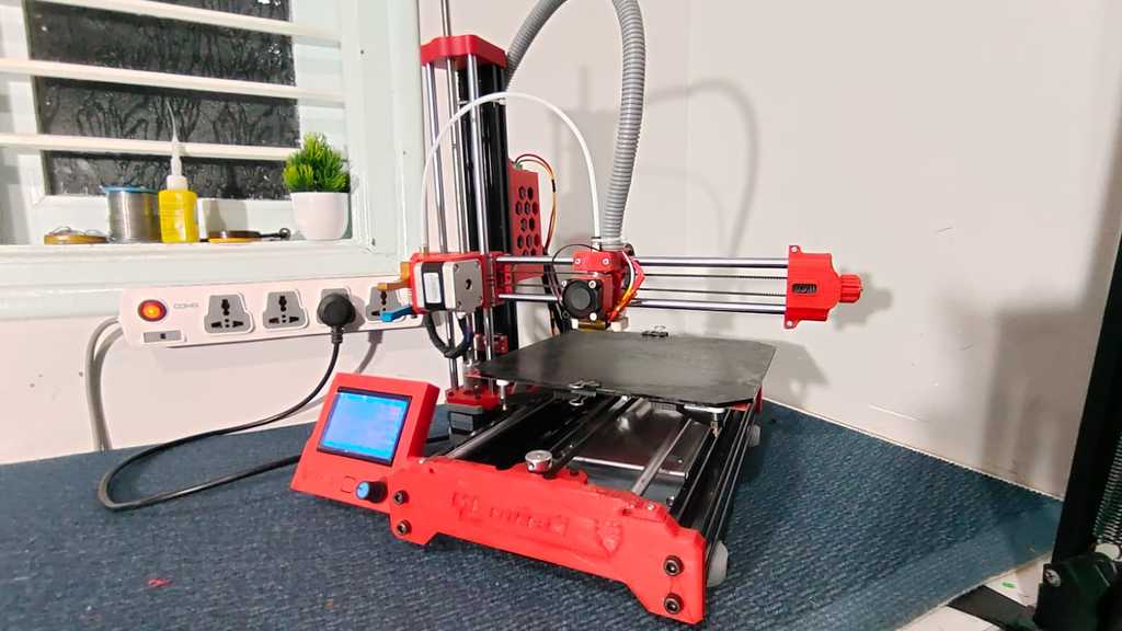 3D Printer cantilever type inspired from prusa 