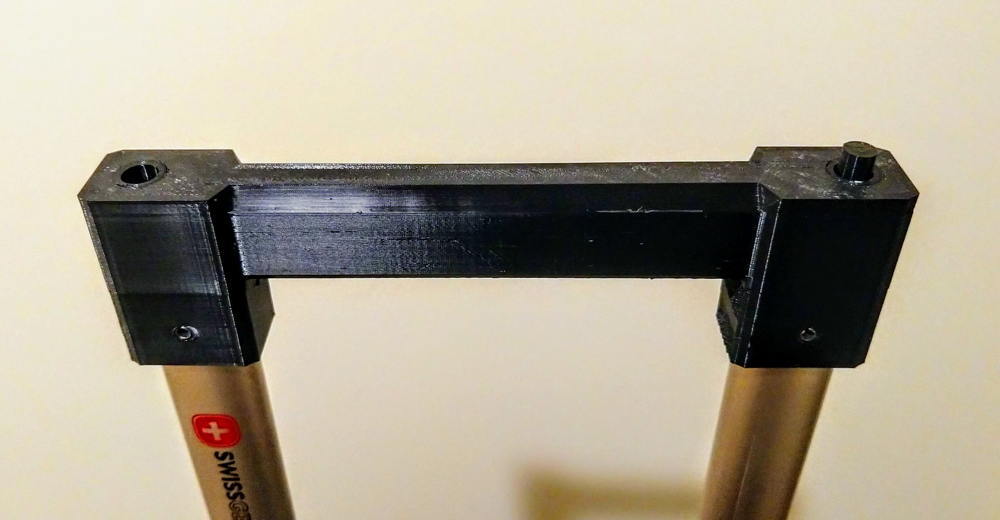 luggage handle replacement