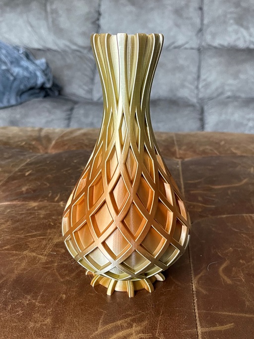 Crossed-Ribbed Vase