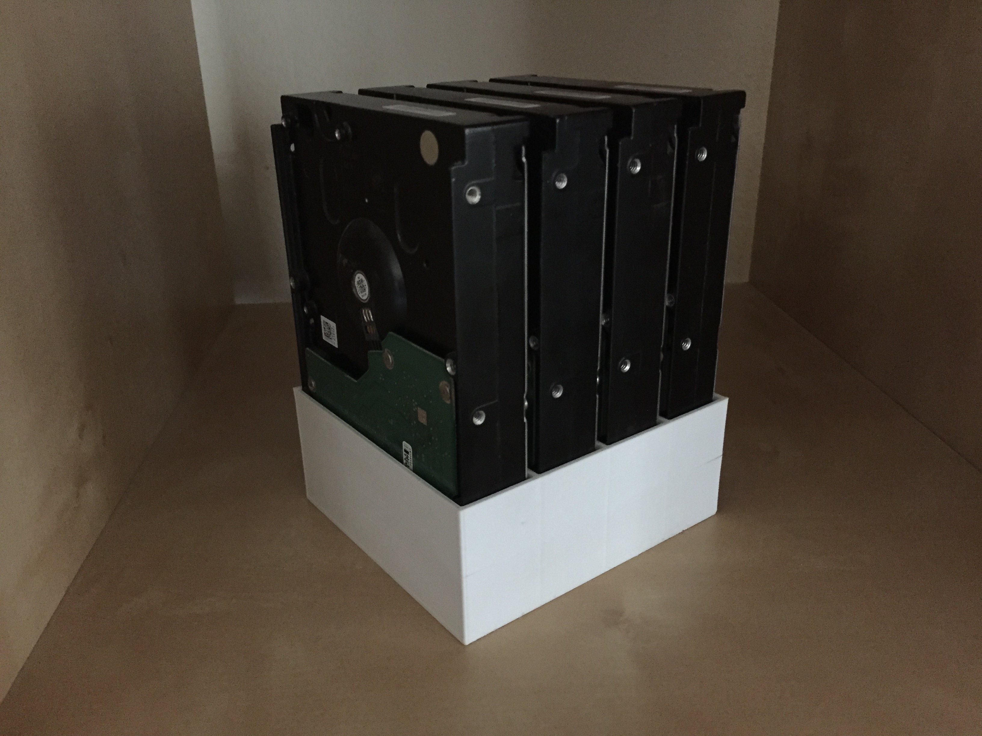Disk Storage Tray