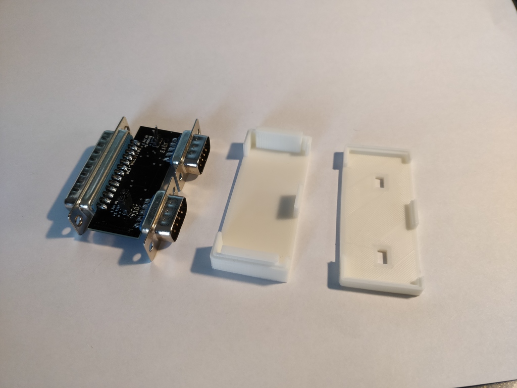 Amiga 4 player adapter case
