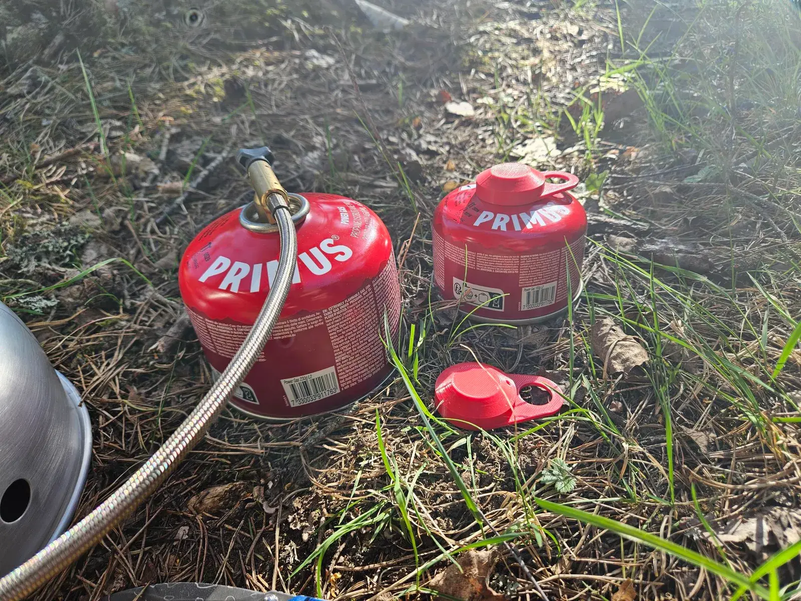 Image of caps and gas canisters