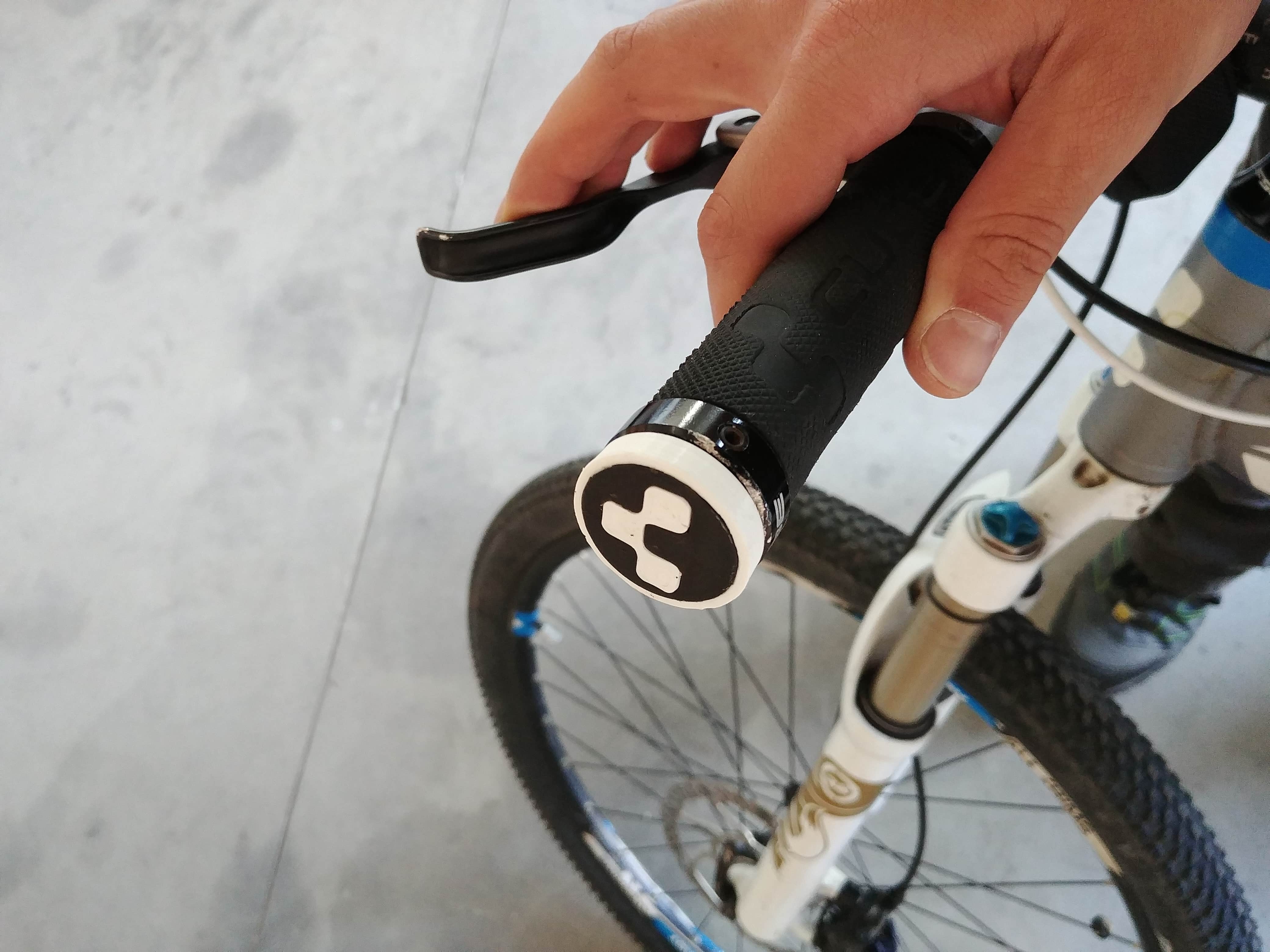MTB (Bicycle) handlebar endcap Cube